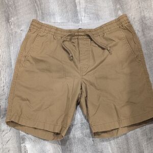 Chaps Men's Brown Flat Front Stretch Shorts Size Medium